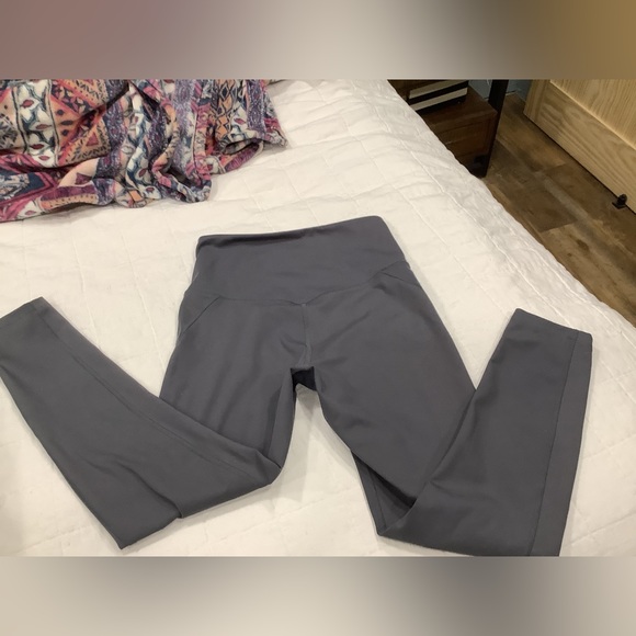 Girlfriend collective high rise leggings - Picture 4 of 7